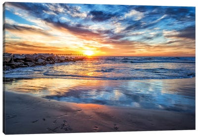Winter Sunset At Ocean Beach Canvas Art Print - Golden Hour