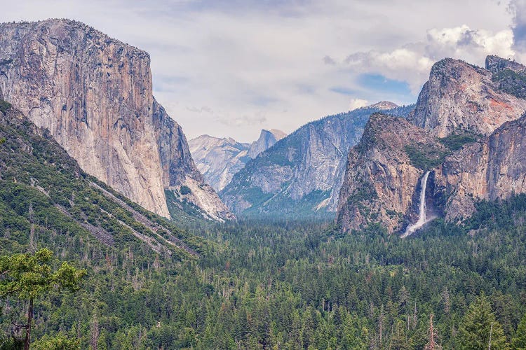 The Classic Tunnel View At Yosemite Valley