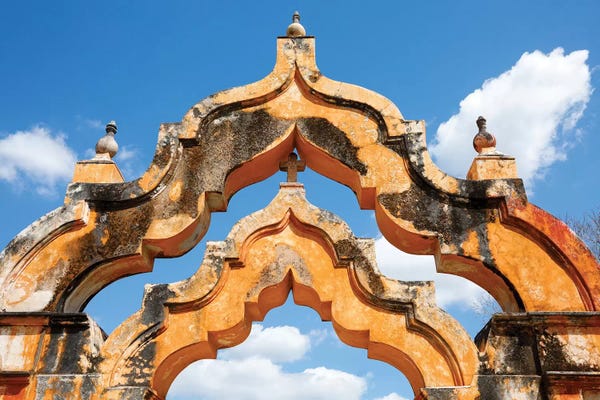 Julien McRoberts: Yucatan, Mexico. Hacienda, 1 arch represented 1000 head of cattle, 2 arches represented 2000 head by Julien McRoberts