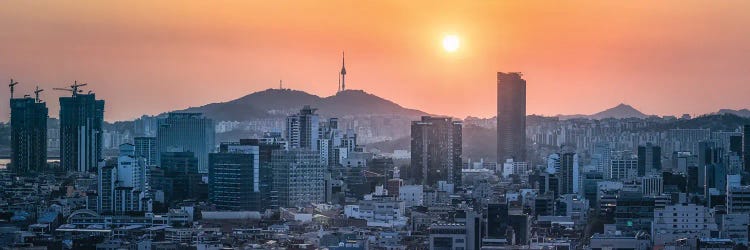 Seoul Skyline Panorama At Sunset With View Of Namsan Mountain And N Seoul Tower