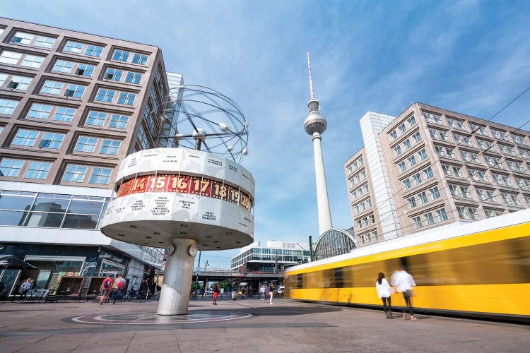 Berlin Television Tower (Fernsehturm Berlin) And World Clock (Weltzeituhr) At Alexanderplatz