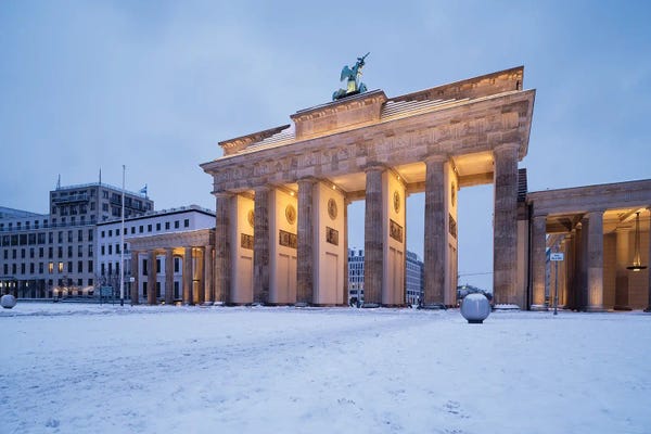 The Brandenburg Gate: Brandenburg Gate (Brandenburger Tor) In Winter by Jan Becke