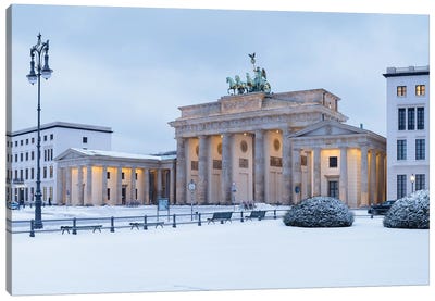 Brandenburg Gate (Brandenburger Tor) Covered In Snow, Berlin, Germany Canvas Art Print - The Brandenburg Gate