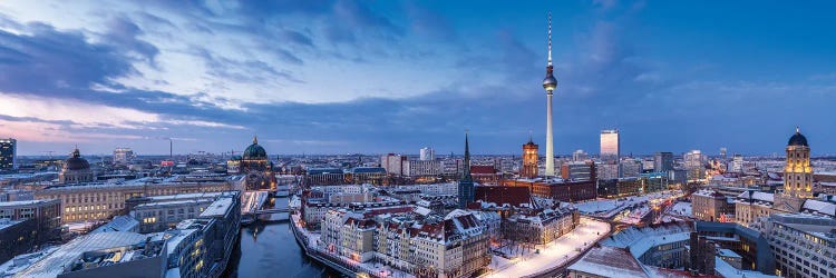 Berlin Skyline Panorama In Winter With Fernsehturm Berlin (Berlin Television Tower)