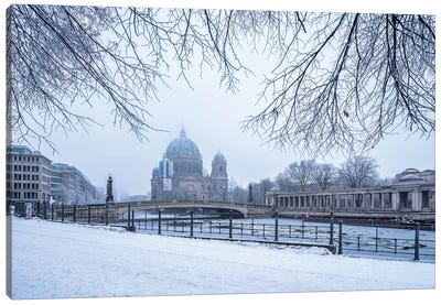 James-Simon-Park And Berliner Dom (Berlin Cathedral) In Winter Canvas Art Print - Berlin Art