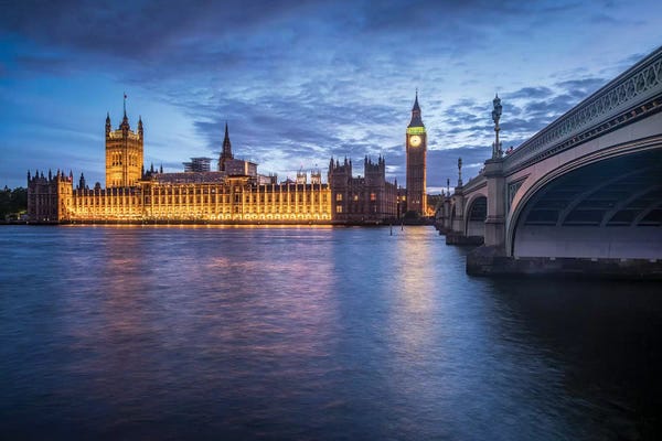 England: Palace Of Westminster And Big Ben Along The The River Thames by Jan Becke