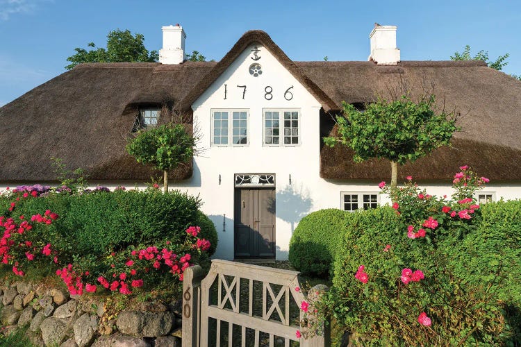 Traditional German Frisian House In The Town Of Keitum, Sylt, Schleswig-Holstein, Germany