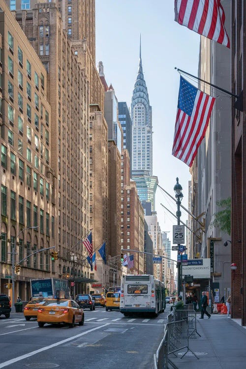 Lexington Avenue With View Of The Chrysler Building, Midtown Manhattan, New York City, USA