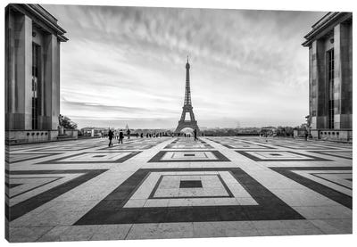 Place Du Trocadéro And Eiffel Tower Black And White, Paris, France Canvas Art Print - Paris Photography