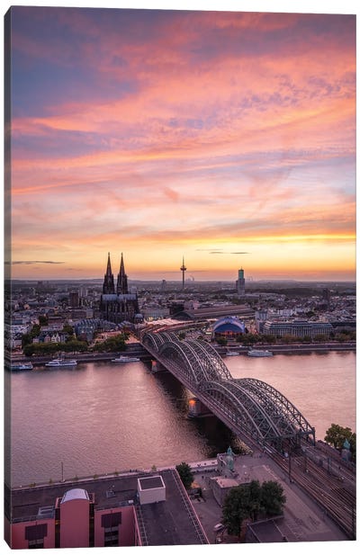 Cologne Skyline At Sunset, North Rhine Westphalia (Nordrhein-Westfalen), Germany Canvas Art Print - City Sunrise & Sunset Art