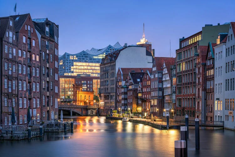 Historic Nikolaifleet Canal With Elbphilharmonie Concert Hall, Hamburg, Germany