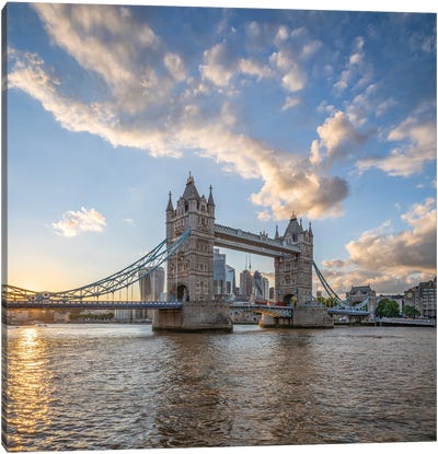 Tower Bridge London, United Kingdom Canvas Art Print - Jan Becke