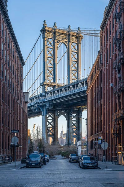 Manhattan: Manhattan Bridge At Sunrise, Brooklyn, New York City, USA by Jan Becke