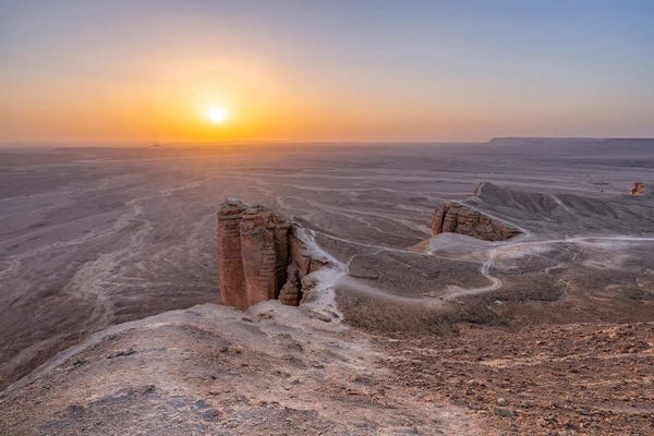 Saudi Arabia: The Edge Of The World, Tuwaiq Mountain, Riyadh, Saudi Arabia by Jan Becke