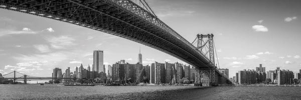 New York City Skylines: Williamsburg Bridge In New York City, USA by Jan Becke