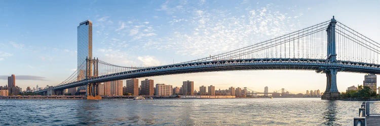 Manhattan Bridge Sunrise, New York City, USA