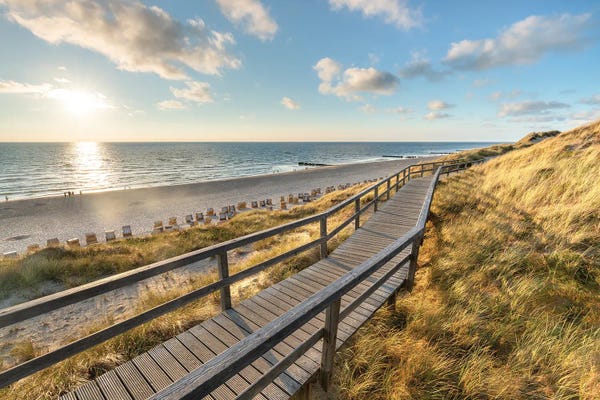 Beach Sunrises & Sunsets: Sunset At The Rotes Kliff On Sylt by Jan Becke