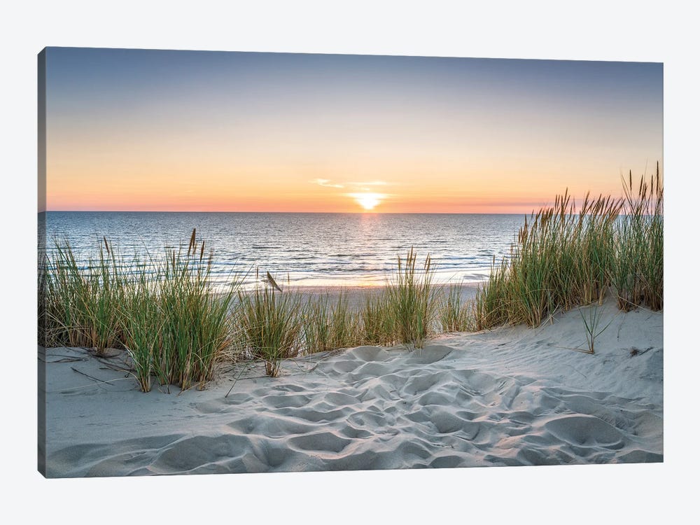 Beautiful Sunset At The Beach by Jan Becke 1-piece Canvas Art Print