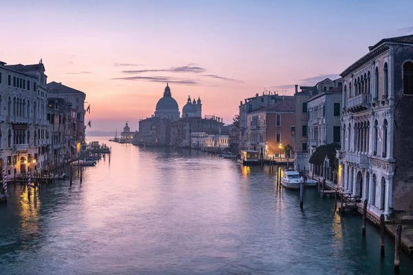Coastal Villages & Towns: Grand Canal by Jan Becke