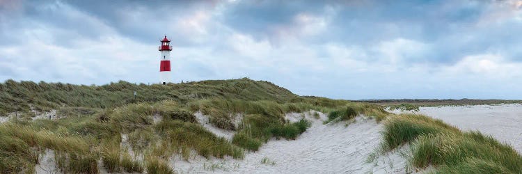 Panoramic view of the lighthouse List Ost, Sylt, Schleswig-Holstein, Germany