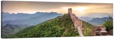 Jinshanling section of the Great Wall of China Canvas Art Print - The Seven Wonders of the World