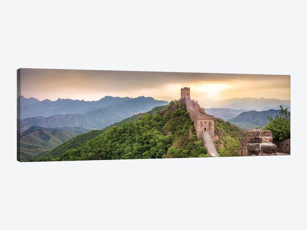 Jinshanling section of the Great Wall of China by Jan Becke 1-piece Canvas Art