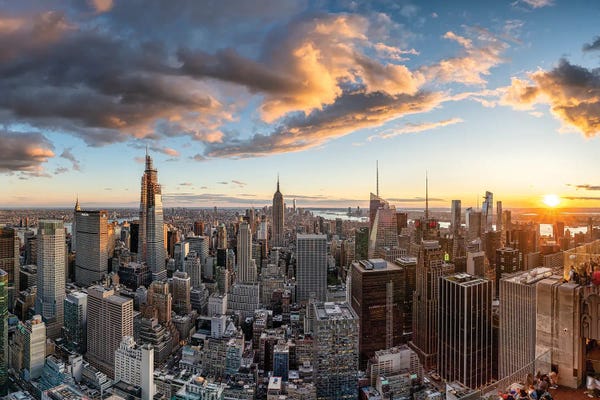 City Sunrises & Sunsets: Manhattan skyline with Empire State Building by Jan Becke