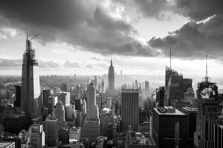 Manhattan skyline black and white