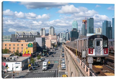 7 train from Manhattan to Queens Canvas Art Print - New York City Skylines