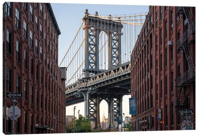 Manhattan Bridge View in Dumbo, Brooklyn, New York City Canvas Art Print - Brooklyn Art