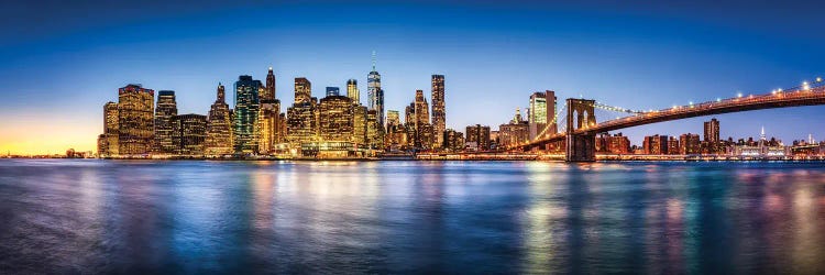 Manhattan Skyline Panorama With Brooklyn Bridge