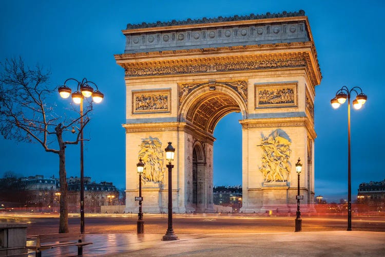 Arc De Triomphe At The Place Charles De Gaulle, Paris, France