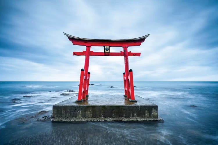 Red Torii Gate In Shosambetsu