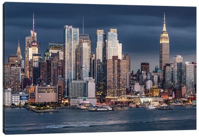Manhattan Skyline With Empire State Building, New York City Canvas Art Print - New York City Skylines