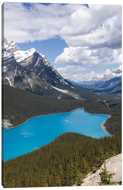 Peyto Lake Along The Icefields Parkway Scenic Drive, Banff National Park, Alberta, Canada Canvas Art Print