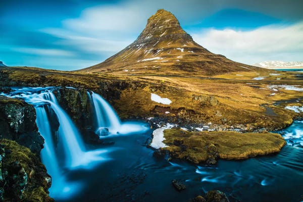 Kirkjufell: Kirkjufellsfoss by Anders Jorulf