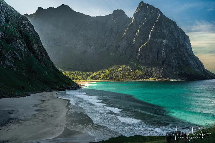 Kvalvika Beach