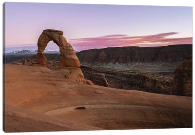 Delicate Arch Pink Sunset Canvas Art Print - Jonathan Ross Photography