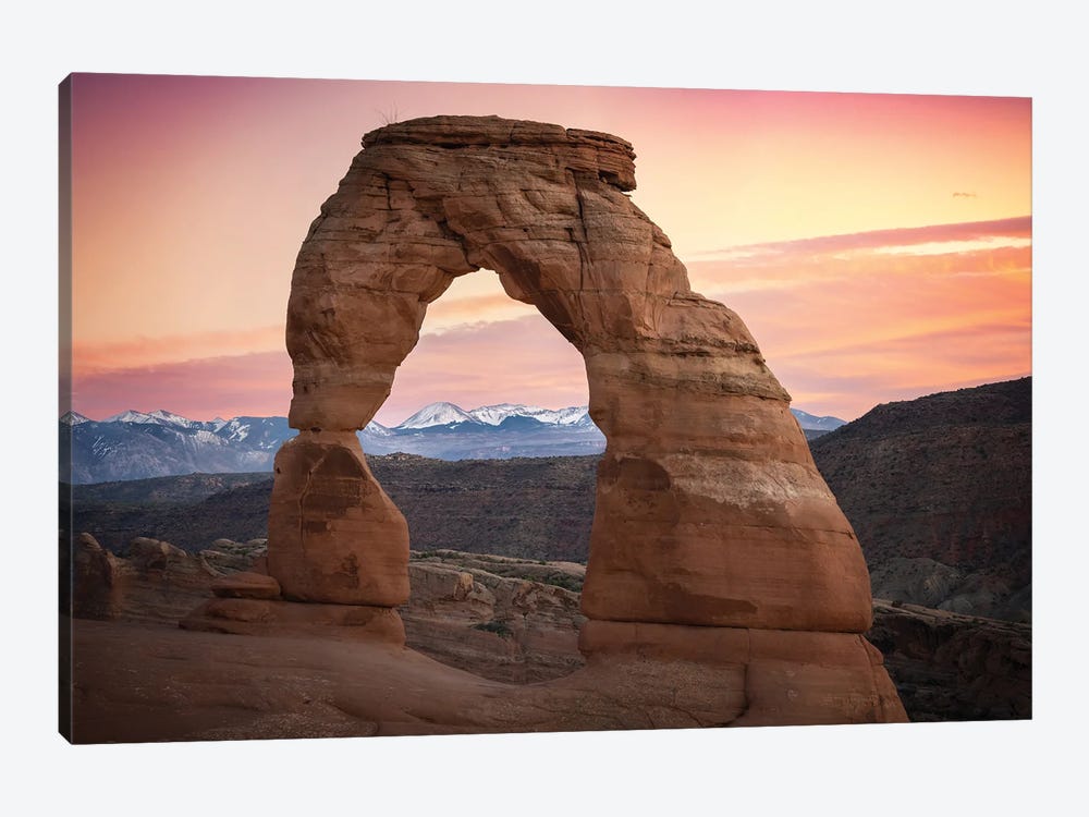Delicate Arch by Jonathan Ross Photography 1-piece Canvas Art
