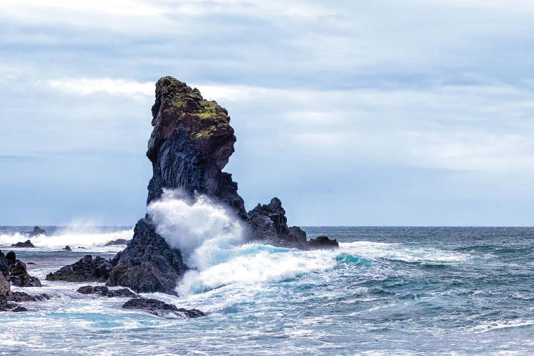 Rough Seas At Djupalonssandur Beach, Iceland