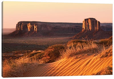 Morning Light In Monument Valley Canvas Art Print - Valley Art