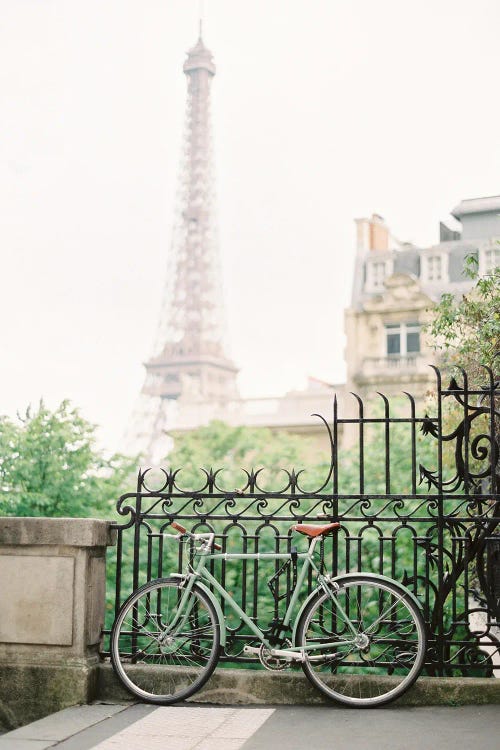 Parisienne Sidewalks