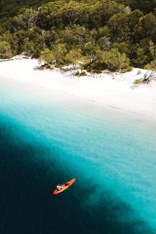 Kayaker Beach Lake Mckenzie (tall)