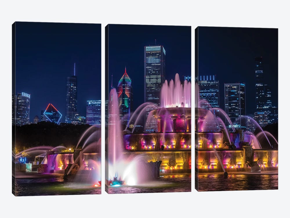 USA, Illinois, Chicago. Buckingham Fountain At Night. by Jaynes Gallery 3-piece Art Print