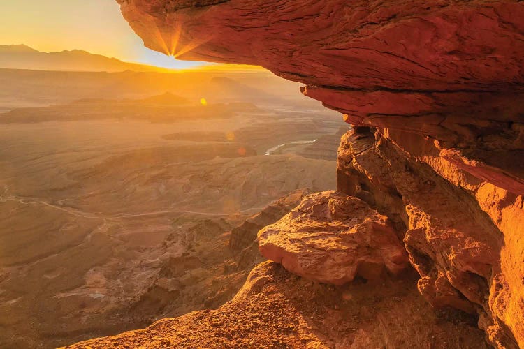 USA, Utah, Dead Horse Point State Park. Sunrise on rock formations.
