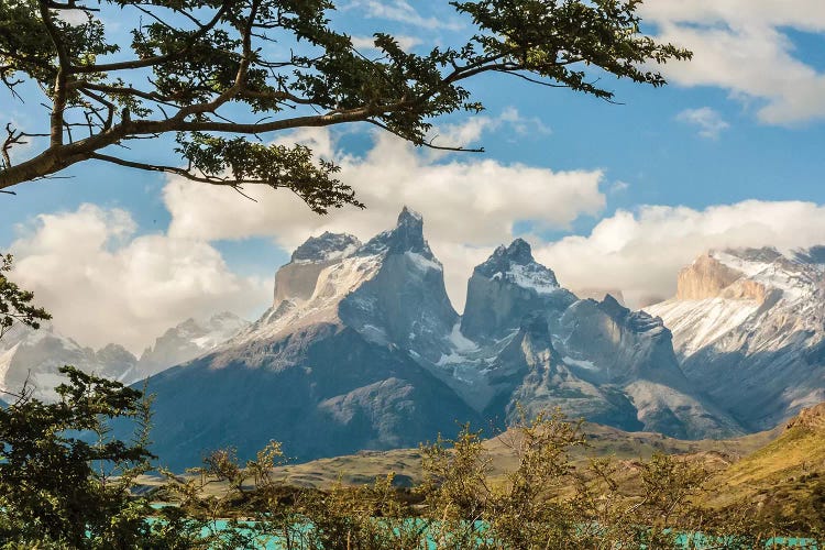 Chile, Patagonia. Lake Pehoe and The Horns mountains.