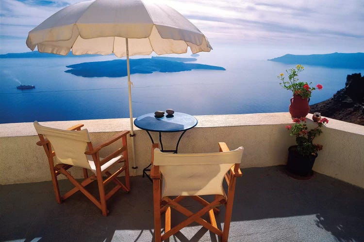 Greece, Santorini, Oia. House balcony with ocean view. 