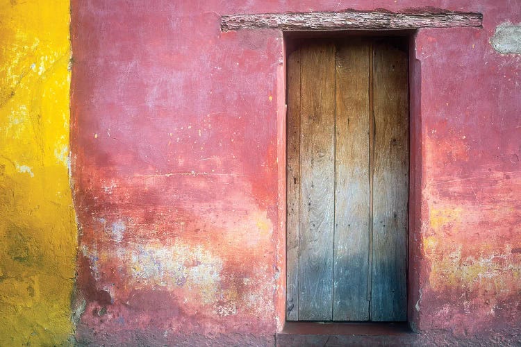 Mexico, Xico. House entrance. 