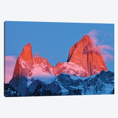 Argentina, Patagonia, Los Glaciares National Park. Sunrise on Mount Fitz Roy. Canvas Print #JYG403} by Jaynes Gallery Canvas Print