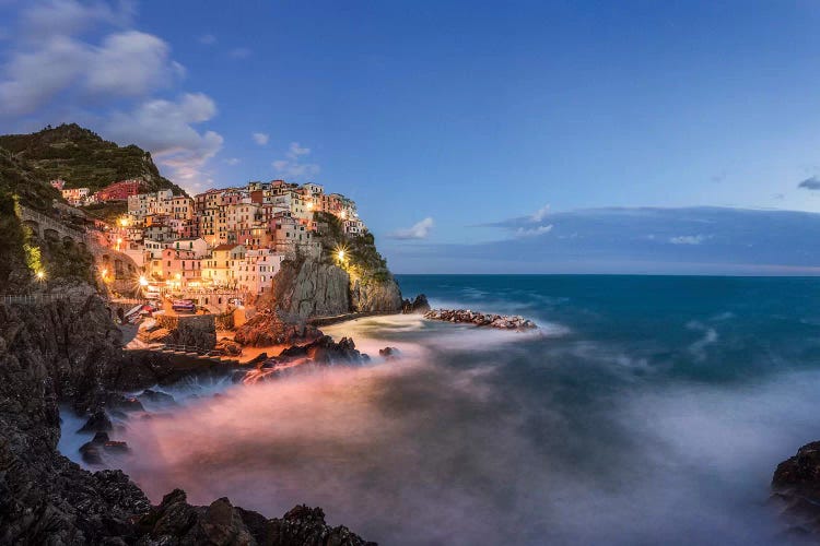 Italy, Manarola. Coastal Village And Sea At Sunset.